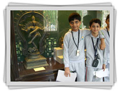 MUSEUM (STUDENTS VISIT)